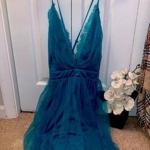 FASHIONNOVA  I’m your everything mini dress